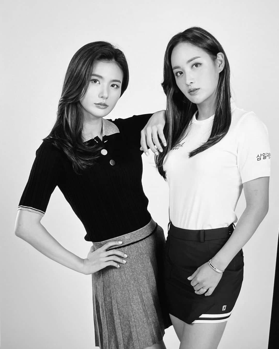 パク・キョルさんのインスタグラム写真 - (パク・キョルInstagram)「. 🖤🎬👯‍♀️」8月16日 12時30分 - gyeolpark0109