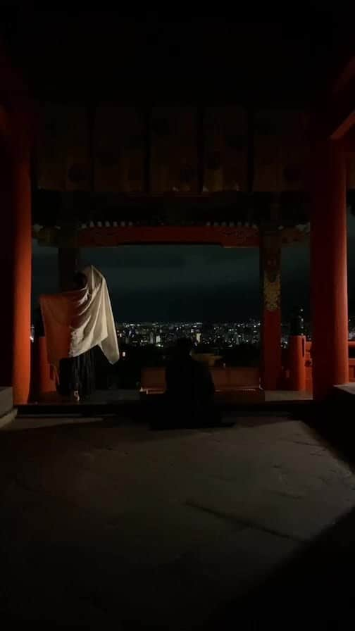 清水寺のインスタグラム：「#feel_kiyomizudera #clavichord #クラヴィコード #akirauchida #内田輝 #清水寺 #kyoto #peace #世界平和 @baroquevoice  @ma_toi_toi_toi」