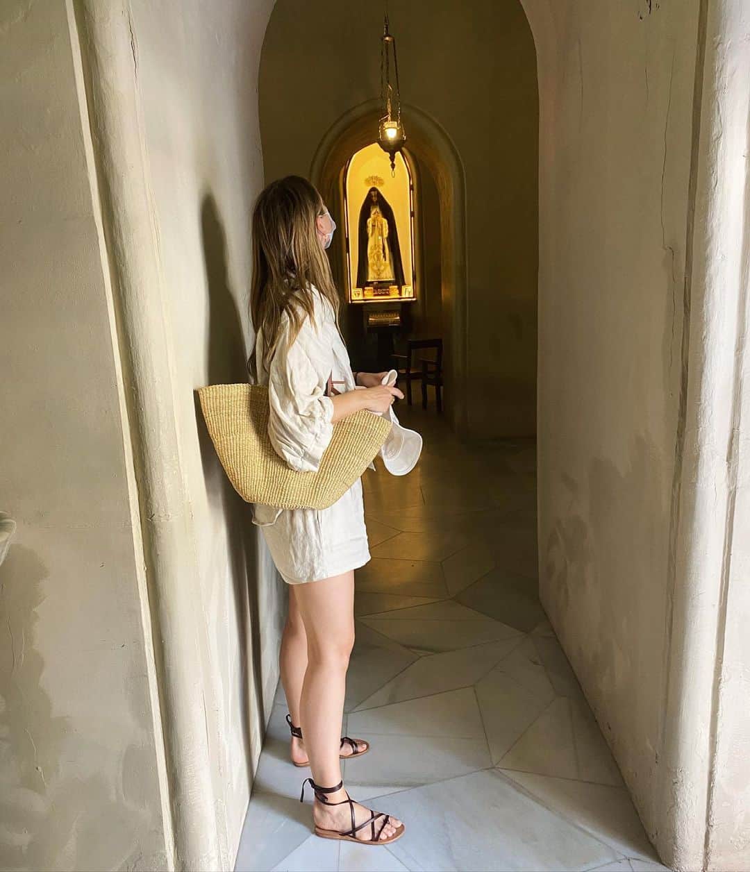 マリア・シャラポワのインスタグラム：「📍Menorca. Any suggestions on what to see, do, or where to eat?🤔🏝」