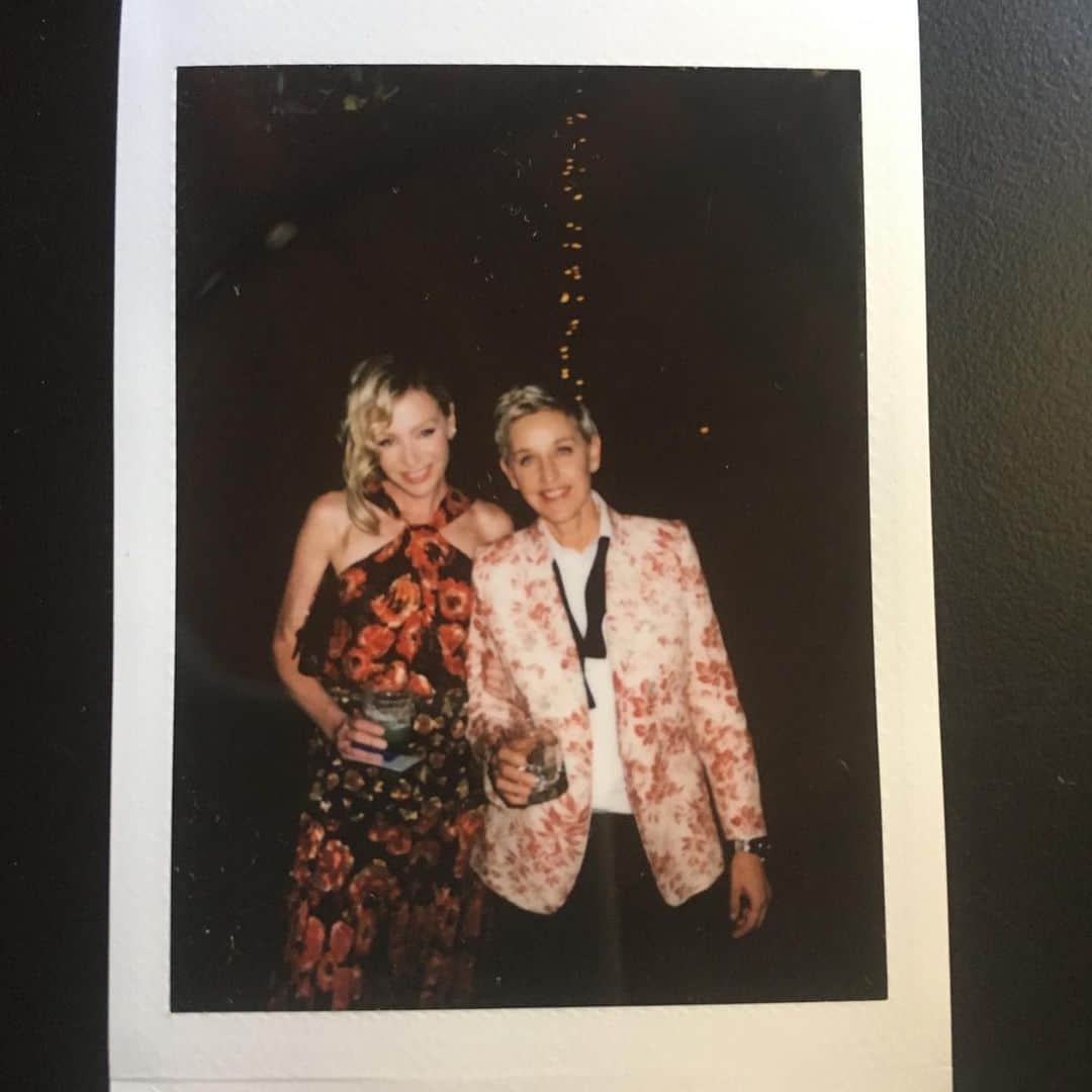 ポーシャ・デ・ロッシのインスタグラム：「13 years ago I married the love of my life. And it just keeps getting better ♥️🥂」