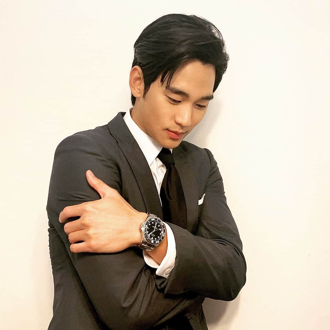 キム・スヒョンのインスタグラム：「#ad #midowatches」