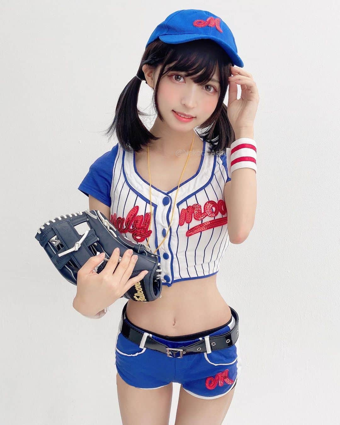 猫田あしゅさんのインスタグラム写真 - (猫田あしゅInstagram)「Baseball Girl ⚾️ .  #cosplay #cosplaygirl #cosplayphoto #cosplayer #cosplayphotography #コスプレ #コスプレイヤー #コスプレ女子 #コスプレ撮影 #角色扮演 #角色扮演者  #コスプレイヤー自画撮り部 #selfie #自撮り#cosplayselfie  #創作コスプレ  #野球女子  #野球部マネージャー  #野球少女  #baseballgirl  #baseball #野球  #スポーツ女子  #ツインテール  #twintail  #野球部マネージャー  #sport  #baseballcap」8月16日 20時09分 - nekota_ashu