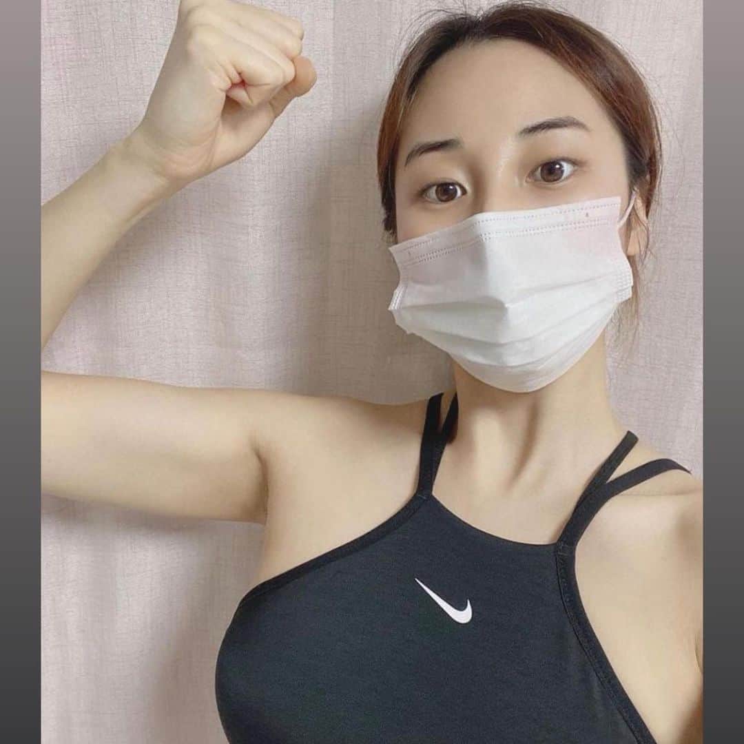 BodyON Koreaさんのインスタグラム写真 - (BodyON KoreaInstagram)「🔥생각과 삶이 멋진 #운동 피플들을 @바디온코리아는 항상 응원합니다!👏 | | @_._._blanche_ 👍😎💕 | | 💌자신 or 주변 지인 중에 짐패션 핫피플 계시면 DM 보내주세요 👍 | | #yogapractice #요가강사 #diet  #운동녀 #girl #selfie #홈트 #ootd #운동복 #셀피 #일상 #거울샷#instagood #브라탑 #healthy #헬스 #fitness #얼짱 #몸짱 #body #운스타그램 #바디스타그램 #유지어터  #다이어터 #필라테스복 #pilatesinstructor #pilates #운동하는여자 #헬린이」8月16日 22時03分 - bodyonkorea