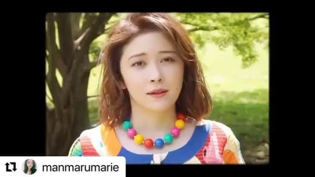 皆本麻帆のインスタグラム：「そうなのよ。 フェスなのよ。  よろしくだわん🍭  #Repost @manmarumarie with @make_repost ・・・ 🌹#女優倶楽部 🌹 8月31日からスタートします オーディオドラマ 【食べちゃいたい】の公開に向けて怒涛の動画ラッシュ📲⚡️  8月はもうほぼ #女優倶楽部フェス ですよ🌹 もちろんYouTube chはもうチェックしてくださって…？？ま…すよね！？圧  “待ってるだけでは物足りないの”と、 前のめりに自分たちのやりたいことを真摯に表現していく本気の部活動❤️‍🔥  それが【女優倶楽部】です✨  オーディオドラマに初挑戦‼️ということで 題材もちょっぴり官能的でそして切なくて、おかしくてなんか可愛い📕 短編集『食べちゃいたい』を演出家・稲葉賀恵さんをお迎えして紡ぎます🍽  そして、まだ未発表ではありますが 素敵な✨最高の✨ ゲスト陣も控えております‼️‼️‼️きゃ💕 こちらも、お楽しみに✨  ひとまず【食べちゃいたいCM】第一弾が配信されたので こちらでどどどっとまとめておきますね🌹  女優倶楽部🌹による 『食べちゃいたい』 お楽しみに‼️  🌹🌹🌹🌹🌹  《詳細》 女優倶楽部meets『食べちゃいたい』🍽  ー読む、女優倶楽部ー  オーディオドラマ 『食べちゃいたい』 原作　佐野洋子 演出　稲葉賀恵 出演　女優倶楽部 （部員:関谷春子・まりゑ・宮澤エマ・皆本麻帆・万里紗） 素敵なゲスト様🤫💕  女優倶楽部×演出家×写真家 という豪華コラボレーションでお届けです💝  本編の配信は 【2021年8月31日〜】 随時、配信されます🍽✨ ※期間限定配信です‼️  登場人物は野菜と果物  5人の女優と 演出家・稲葉賀恵が織り成す 女による女のための、 ちょっぴり官能的なオーディオドラマ📕  Twitter・Instagramなど 女優倶楽部へのお問合せもこちらのホームページからどうぞ💁🏻‍♀️🌹  【home page】 https://joyuclub.wixsite.com/home  【食べちゃいたい特設HP】 https://joyuclub.wixsite.com/home/  #女優倶楽部 #オーディオドラマ #食べちゃいたい #佐野洋子 #原作  #稲葉賀恵 #演出 @kae8669_peony  #野菜の日 #8月31日 #配信開始 #期間限定配信 #YouTube #channel #女優 #倶楽部 #チャンネル登録よろしくお願い致します  #写真 #柴田愛子 @aiko__shibata #photographer   #宮澤エマ @emmamiyazawa  #関谷春子 @haroopmusic  #万里紗 @marissa_indigo  #皆本麻帆 @mmaho0421  #まりゑ @manmarumarie   【#食べちゃいたいCM 】 出演　#女優倶楽部  うた　#はるーぷ こえ　ゆりかちゃん 撮影　#田中ヒロコ 編集　#まりゑ  https://youtu.be/zJiKs7GMgd4」