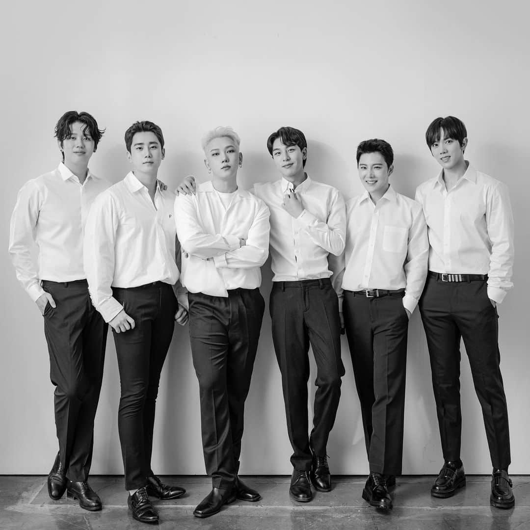 ジョンギュンのインスタグラム：「돌고 돌아 다시 만들어진 순간이 아니라, 늘 같은 시간선 위에 있었던 것」