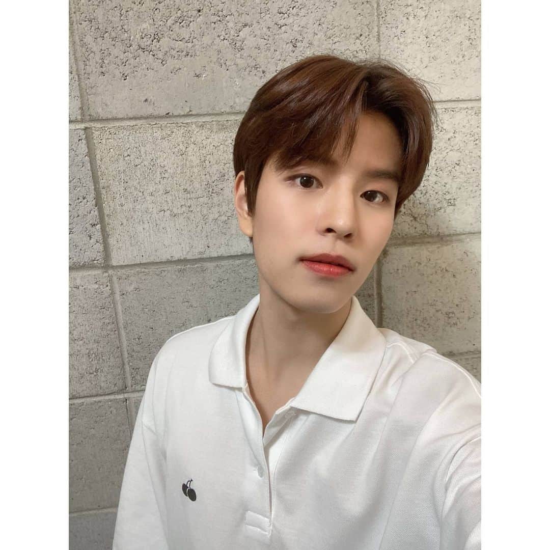 Stray Kidsさんのインスタグラム写真 - (Stray KidsInstagram)「최고의 디제이와 함께했던 어제의 데키라🤍  #승스타그램」8月17日 18時40分 - realstraykids