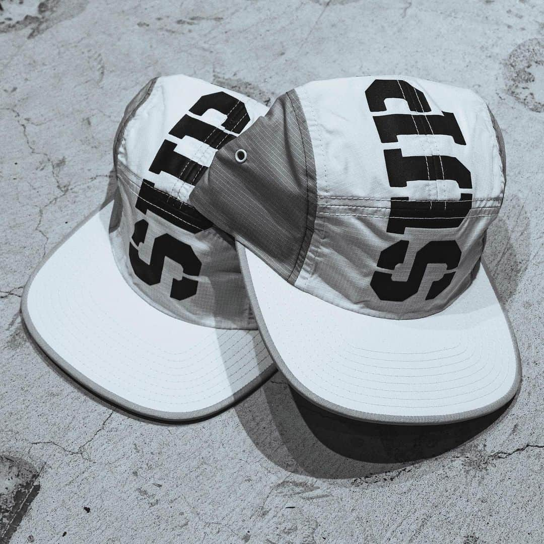 SUPRA TOKYOさんのインスタグラム写真 - (SUPRA TOKYOInstagram)「. YEAR: 2017 ''MAJOR 5 PANEL''  Archive Sale LIMITED QUALITY Available Online Store  #supraforever #supratokyo #cap」8月17日 18時46分 - supratokyo