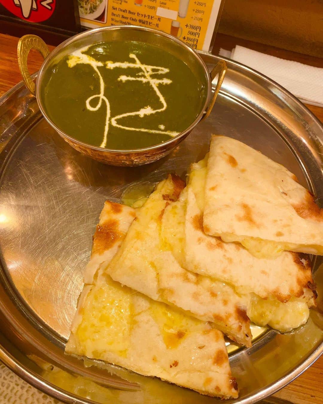 海老原歩美のグルメインスタ