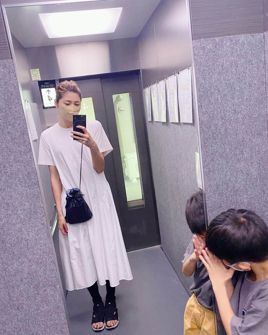 大友愛さんのインスタグラム写真 - (大友愛Instagram)「恥ずかしがり屋👦🏻 @shin_life0617  #心之介」8月17日 11時45分 - ai_dayooon