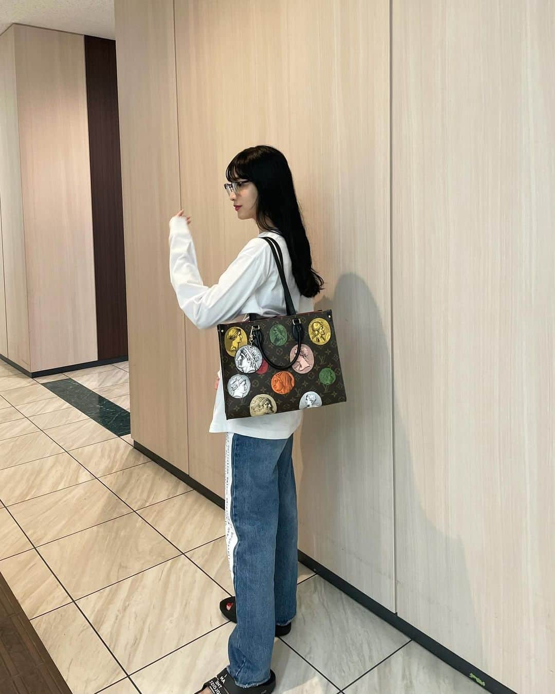 松本愛（まあぴぴ）さんのインスタグラム写真 - (松本愛（まあぴぴ）Instagram)「@louisvuitton @fornasetti」8月17日 16時23分 - aimatsumoto_45