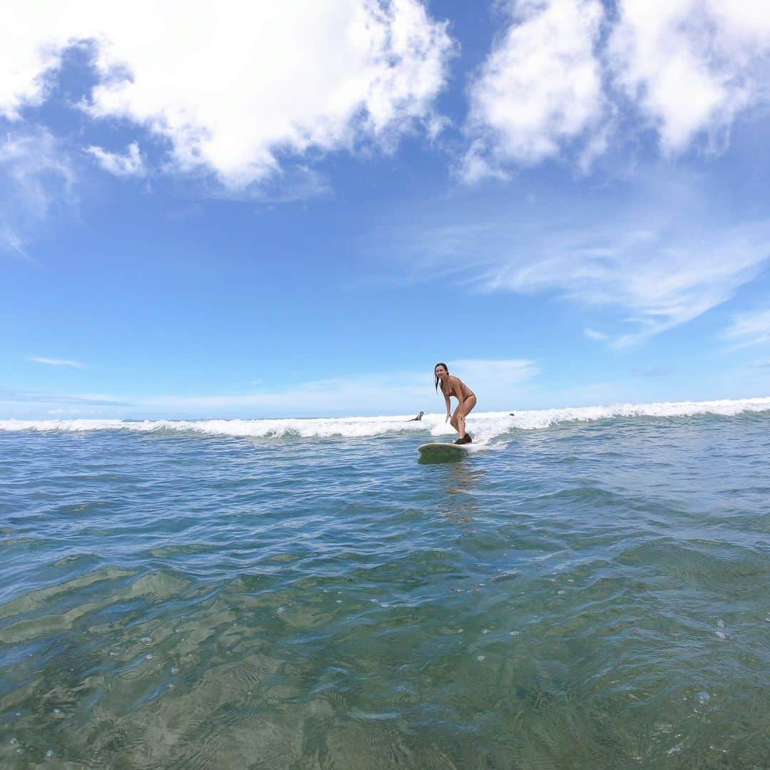 福王寺彩野さんのインスタグラム写真 - (福王寺彩野Instagram)「夏の思い出🏄‍♀️✨✨ #サーフィン #サーフィン女子 #surfing #surfgirl #roxy #ilovesurfing」8月17日 17時27分 - ayano_fukuoji