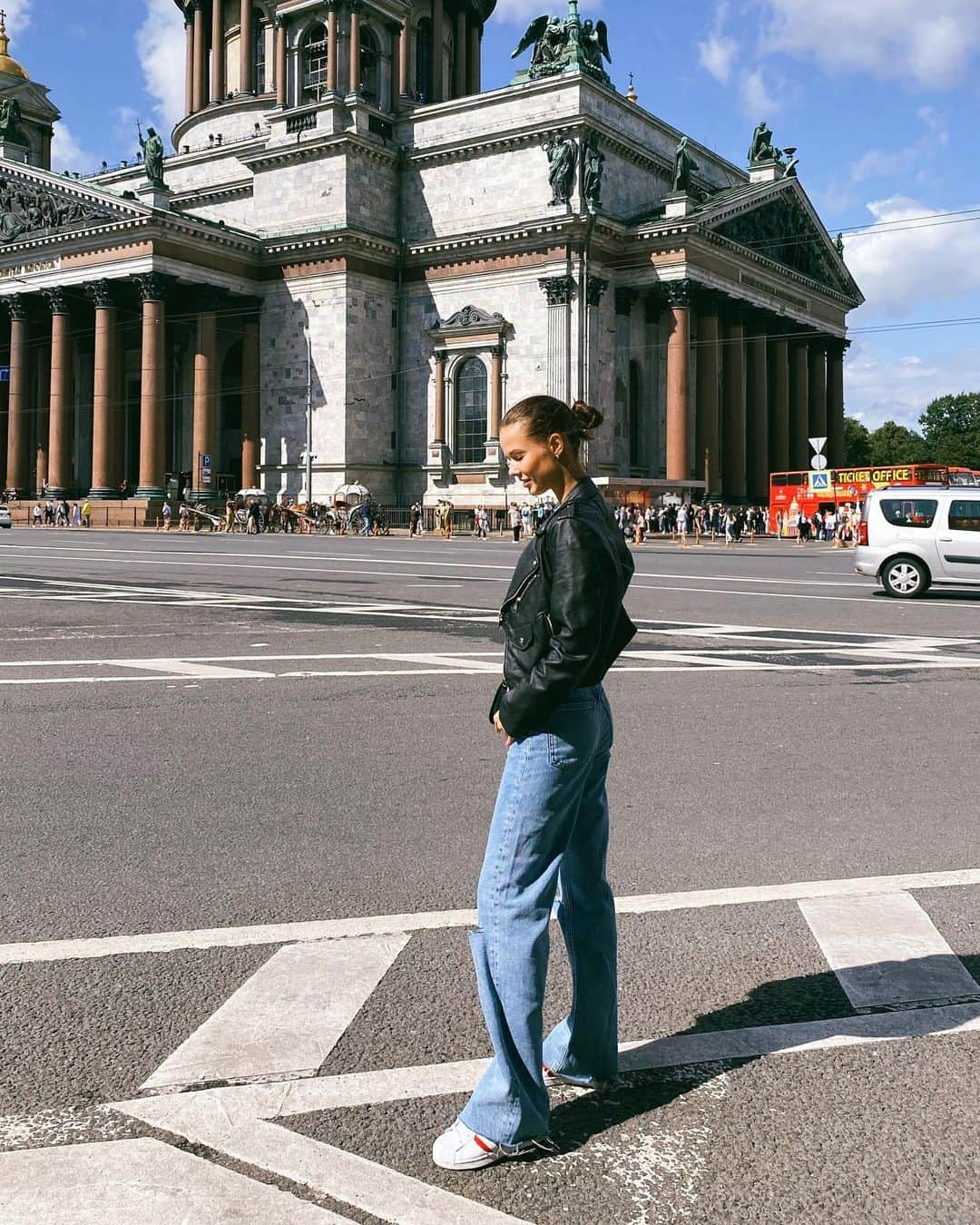エカテリーナ・セレズネワさんのインスタグラム写真 - (エカテリーナ・セレズネワInstagram)「Это была просто невероятно душевная и весёлая поездка!🥰 Девочки, вы у меня лучшие!❤️ Олич, @zavyalova1 спасибо, что вырвалась проводить нас😘」8月18日 4時01分 - seleznevaaa