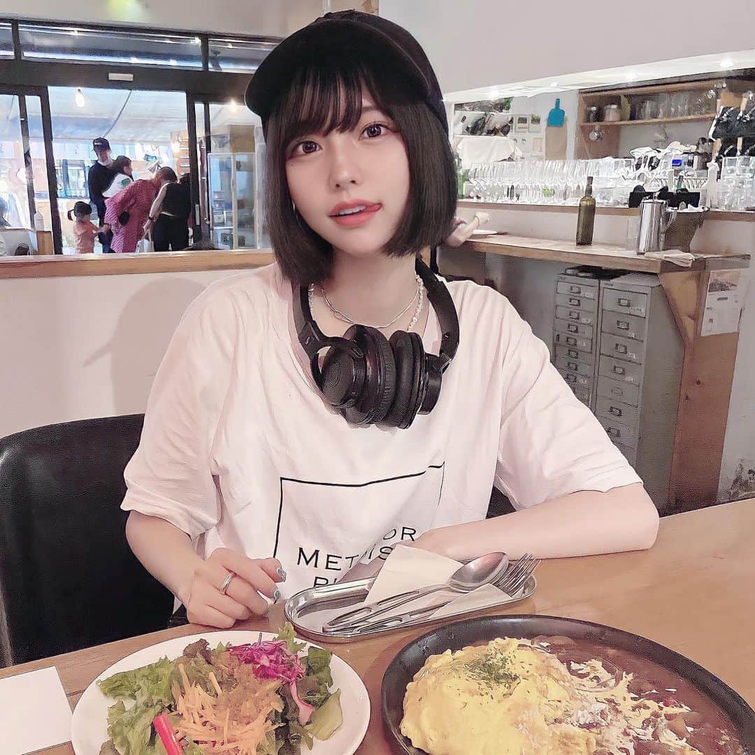 sarimaru(国木田さりまる)のインスタグラム：「クソガキ😋🔅」