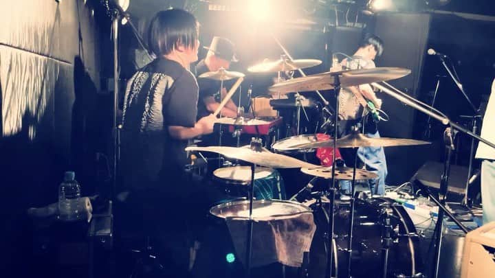 吉澤響のインスタグラム：「20210813 新代田FEVER 『あかり』/ セカイイチ  #セカイイチ #live #drums #drummers #istanbulcymbals #vaterdrumsticks」