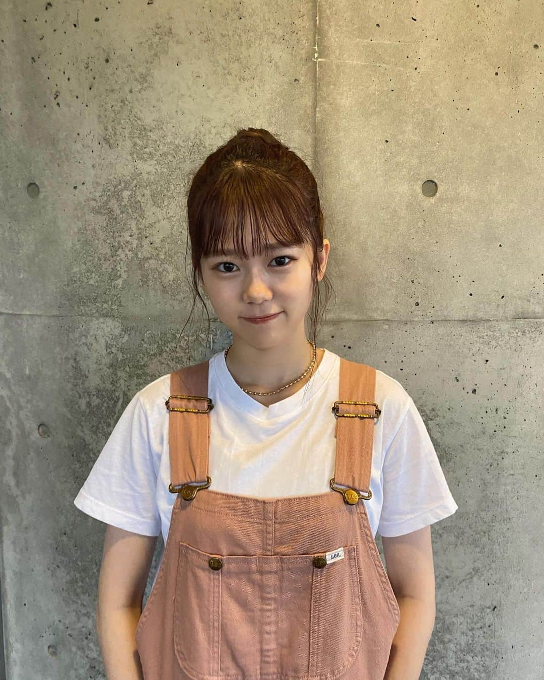 川口葵さんのインスタグラム写真 - (川口葵Instagram)「おだんごオーバーオール🍡 オオカミの時の作業服思い出す🐺  夏っぽいこと皆さんしましたか？🍑🍉  #あおいのふく #サングラスつけてみた」8月17日 21時16分 - kawaguchiaoi_1126