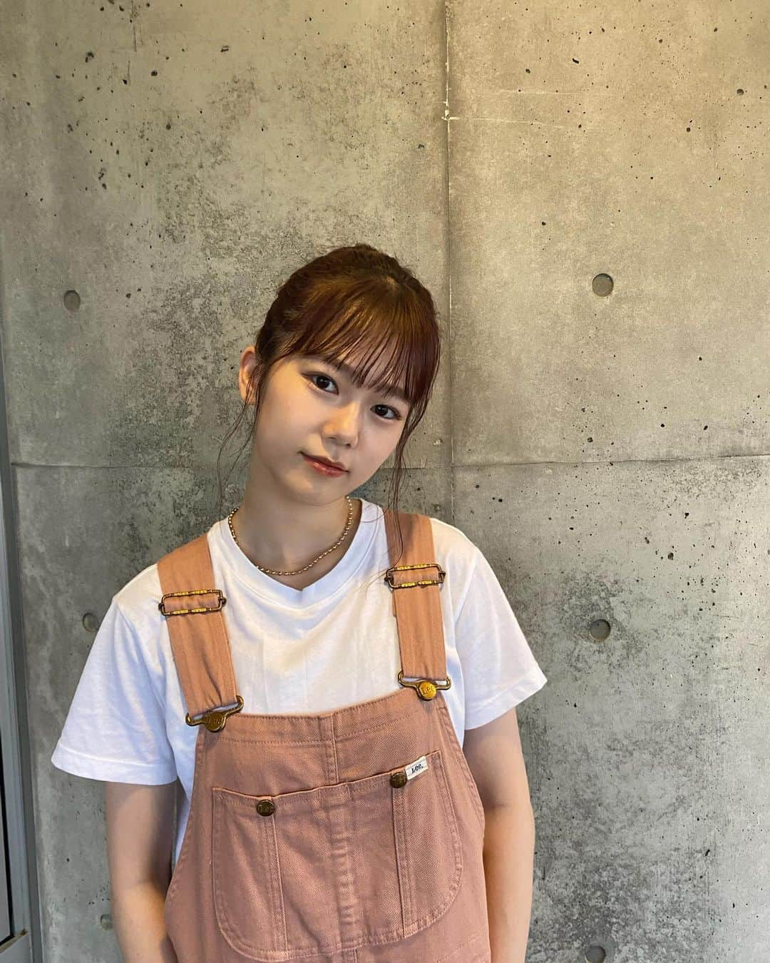 川口葵さんのインスタグラム写真 - (川口葵Instagram)「おだんごオーバーオール🍡 オオカミの時の作業服思い出す🐺  夏っぽいこと皆さんしましたか？🍑🍉  #あおいのふく #サングラスつけてみた」8月17日 21時16分 - kawaguchiaoi_1126