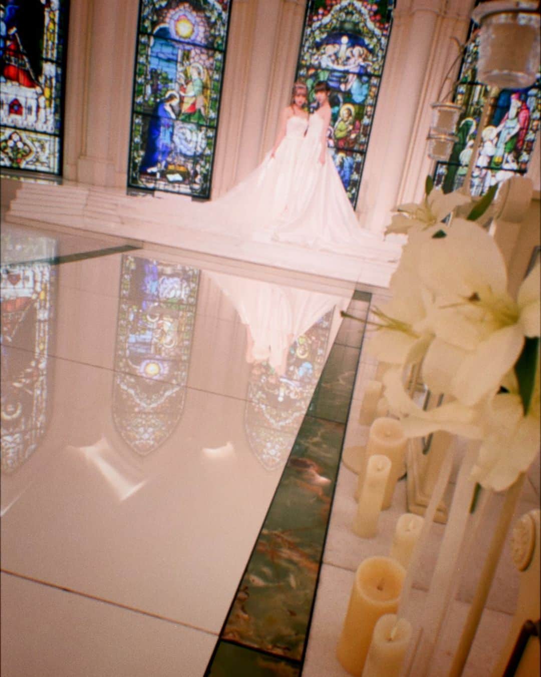 荻野由佳のインスタグラム：「生写真撮影💒👰💍 お楽しみに！(*^^*)」