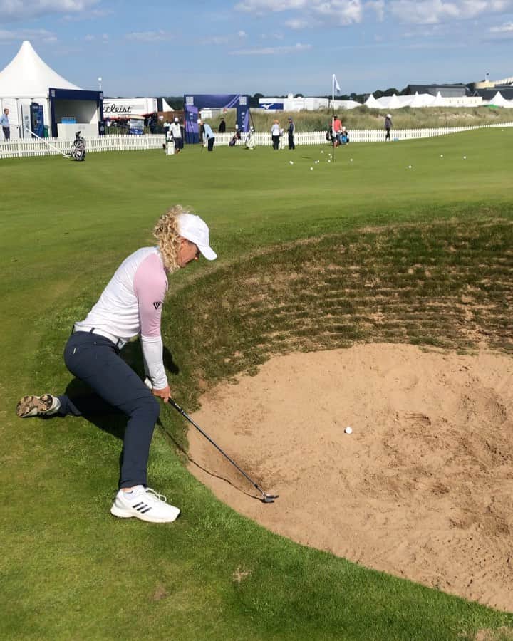 のインスタグラム：「You know you are at the @AIGwomensopen when....」