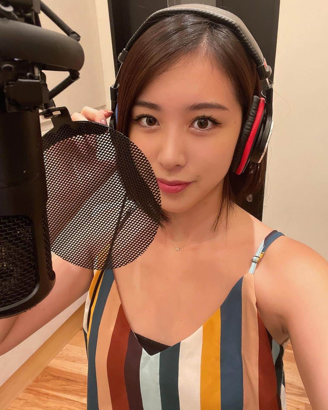 CHIAKIさんのインスタグラム写真 - (CHIAKIInstagram)「Rec day🔊 数日間にわたって初めてのレコーディングに！ 人生でそうない機会にとっても緊張したけど、楽しかった☺️ 素敵な作品が届きますように🙇🏻‍♀️🤍  動画はファンクラブに載せますね🙌🏻」8月18日 20時13分 - cjd_chiaki