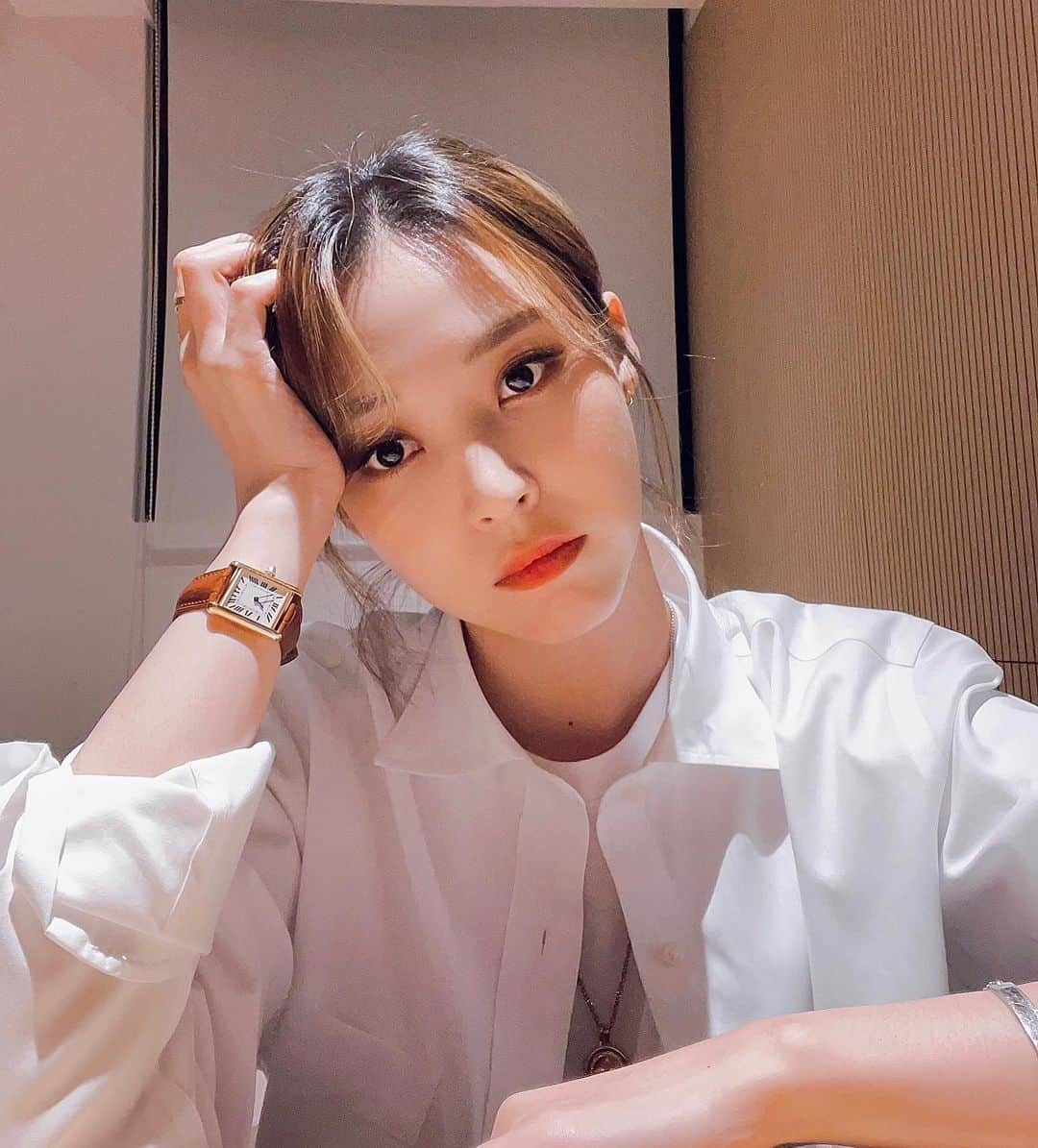 ムンビョルさんのインスタグラム写真 - (ムンビョルInstagram)「💍」8月18日 20時14分 - mo_onbyul