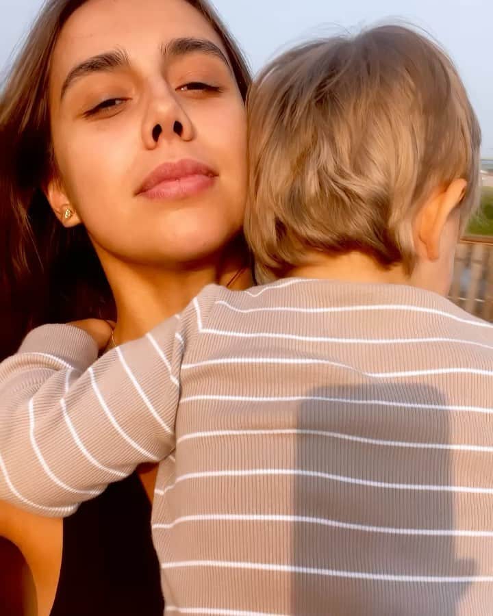 マルガリータ・マムンのインスタグラム：「привет) 🧡」