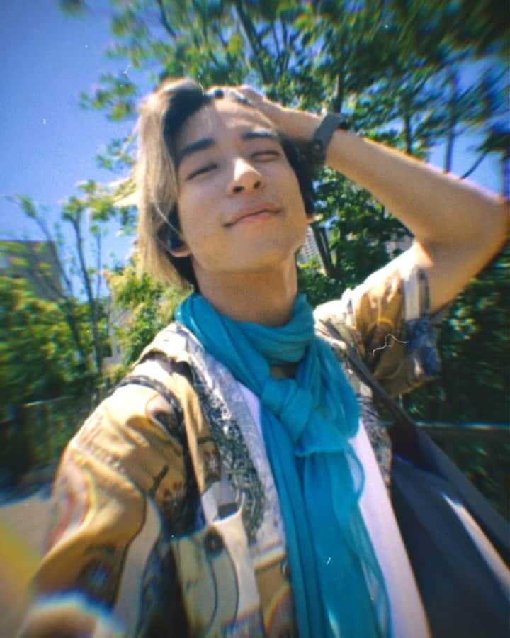 古幡亮（WATWING）のインスタグラム：「グッジョブマイサン🌞 #D3D #RYOのきょー服」
