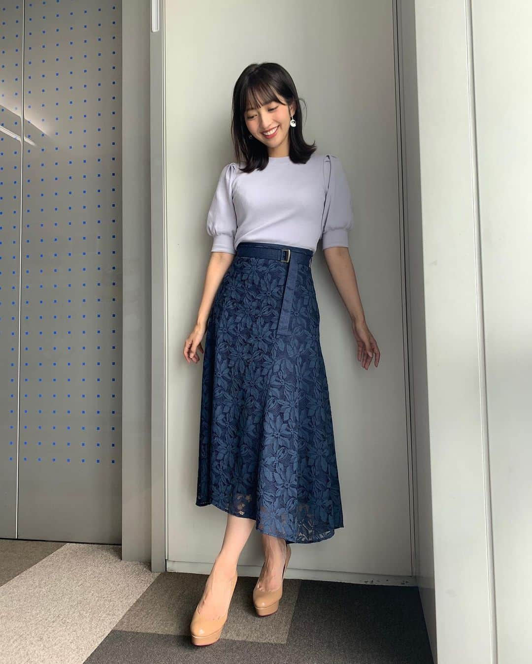 藤本万梨乃さんのインスタグラム写真 - (藤本万梨乃Instagram)「* レースのスカートは久しぶりでした🥰 #めざましテレビ  #衣装」8月20日 20時22分 - marino.fujimoto1030