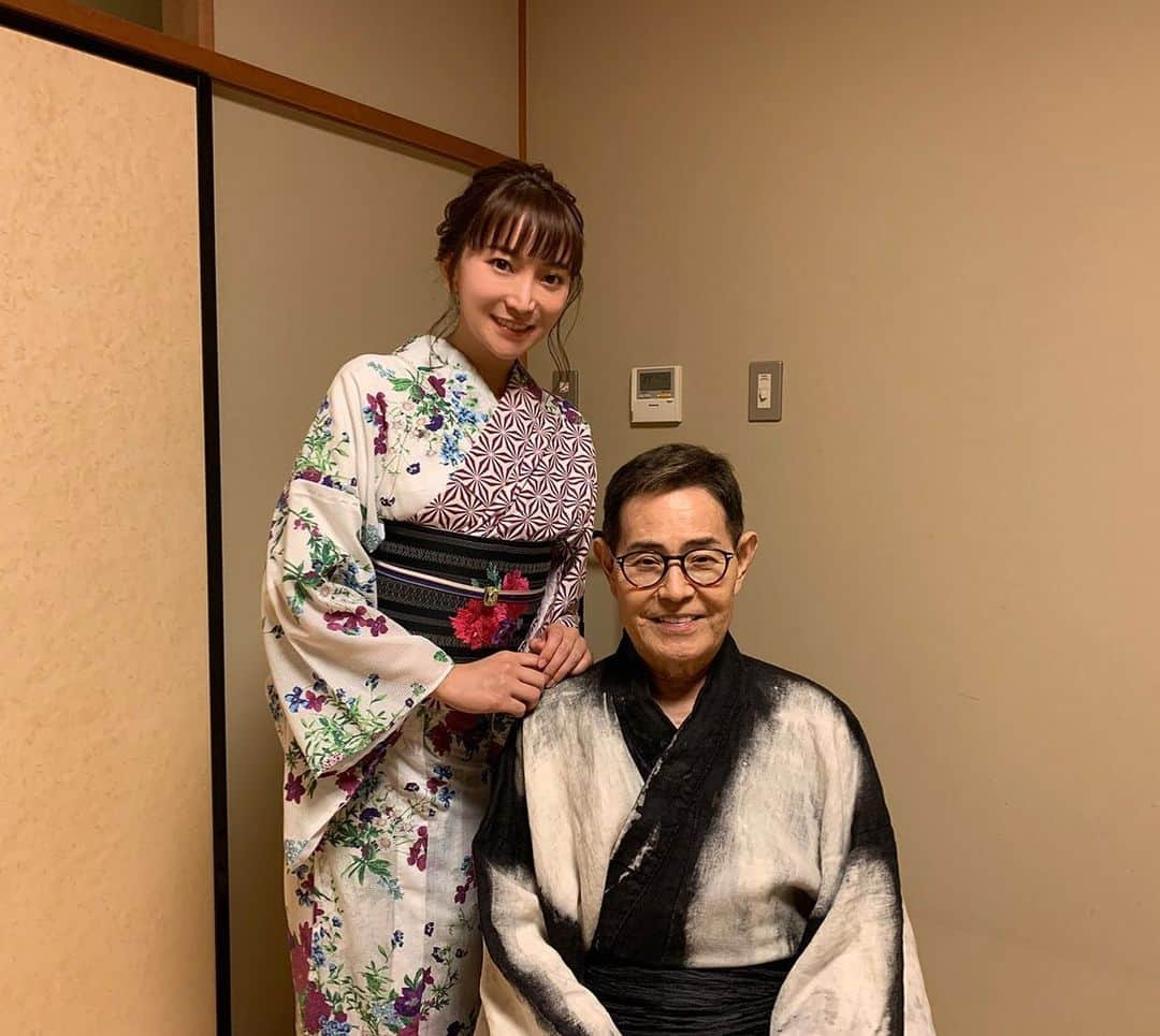 加藤綾菜さんのインスタグラム写真 - (加藤綾菜Instagram)「21日から始まる２４時間テレビでカトちゃんが歌います🙏  大変な世の中。。。👾 本当に一年色んな事がありました‼️ そんなカトちゃんだからこそ、沢山の方に笑顔を送れるように頑張って歌います😊🤲✨  私は隣で応援します！  22日16時半あたりから出演です♪  #２４時間テレビ」8月20日 20時53分 - katoayana0412