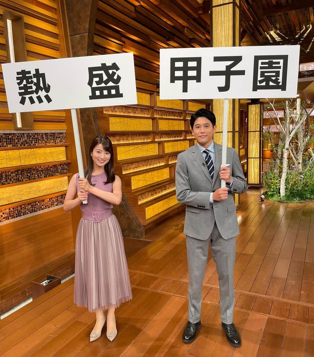 安藤萌々さんのインスタグラム写真 - (安藤萌々Instagram)「先週の報道ステーションの衣装です  1.2枚目 上下 #NOLLEY'S ピアス、ネックレス　#JOUETE  3.4枚目 紫ワンピース　#Andcouture 靴　#DIANA  5枚目 ブラウス　#ViS パンツ　#PLST 靴　#DIANA  6枚目 サマーニット、ドットスカート #NOLLEY'S   昨日から #全英女子オープン が始まりました⛳️  国内でも #CATレディース  が今日からスタート！  熱盛りなプレーに期待です！  テレビ朝日系で応援しましょ📣  #ウェーブ #夏服 #秋服 #コーディネート #ootd #綺麗め #オフィスコーデ  #スポーツ #スポーツ好き #スポーツコーナー #テレビ #テレビ朝日 #サッカー #野球 #ゴルフ #ソフトエレガント」8月20日 12時38分 - momo_ando_ex