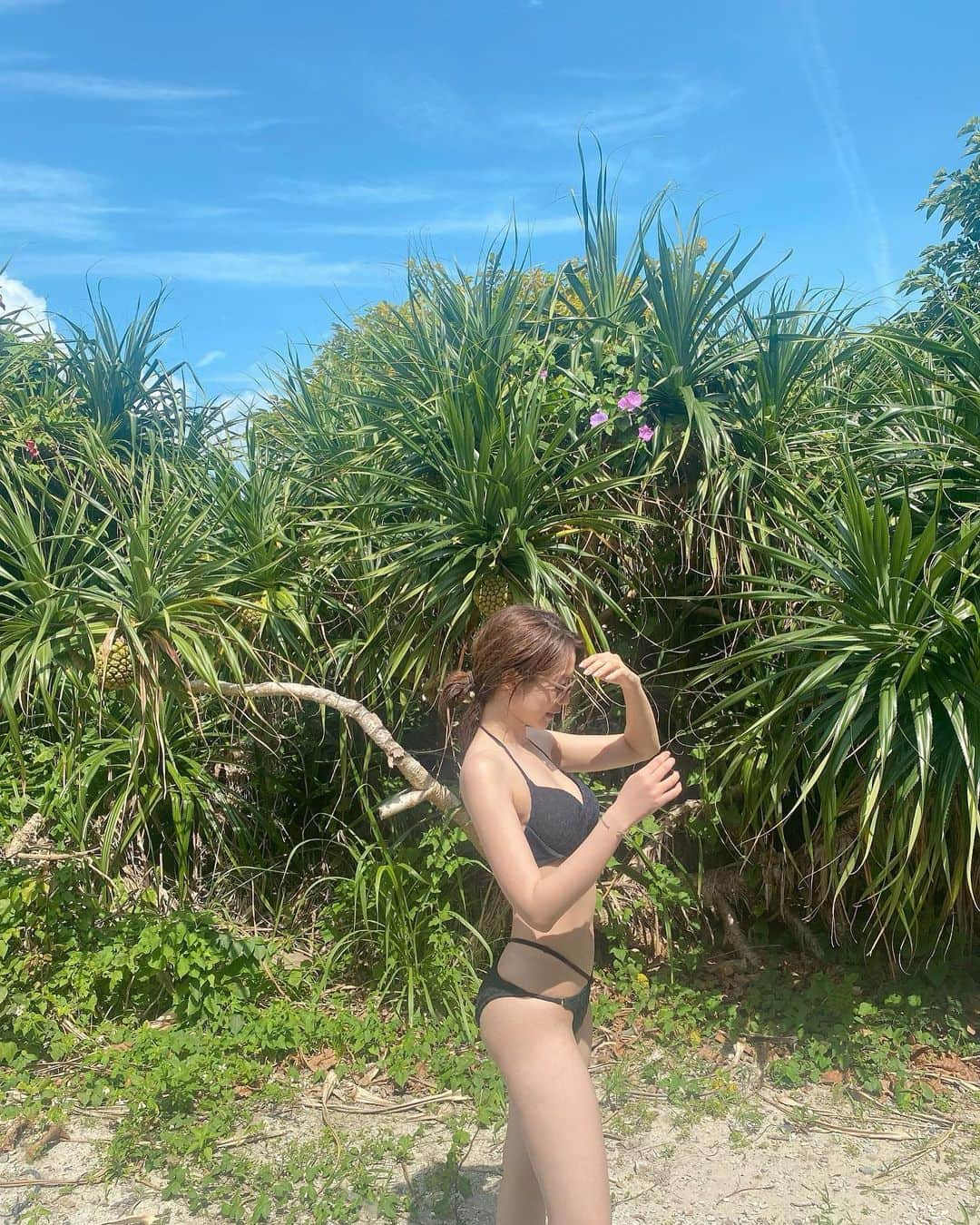 八千恵(やっちん)さんのインスタグラム写真 - (八千恵(やっちん)Instagram)「🌞🌞🌞 . . . オキナワコイシイ🥲 . . . #沖縄 #座間味 #座間味島ビーチ」8月20日 18時11分 - ya____ch