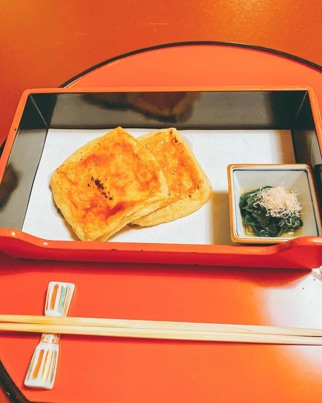 奈津子さんのインスタグラム写真 - (奈津子Instagram)「誕生日のお祝いで豆腐料理のお店に行き素敵な時間を過ごしました☺️沢山の嬉しいメッセージ、コメントをいただき感謝です。本当に有難うございます。  年齢がバージョンアップした奈津子も引き続き、よろしくお願いします♡  #家電 #家電好き #家電女優 #奈津子 #とうふ屋うかい #新米ママ」8月20日 18時30分 - natsuko_kaden