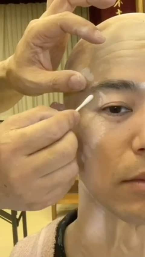 妻夫木聡のインスタグラム：「Special Effects Makeup  ドラマ「しかたなかったと言うてはいかんのです」が89分の拡大版となって放送されることが決まりました。 9月4日(土)22:30〜23:59にNHK BSプレミアムとBS4Kで同時放送致します。 是非ご覧ください。  #しかたなかったと言うてはいかんのです #nhk #拡大版 #松井祐一(特殊メイク) #三好史洋(特殊メイク) #メイク時間2時間半 #ありがとうございました」