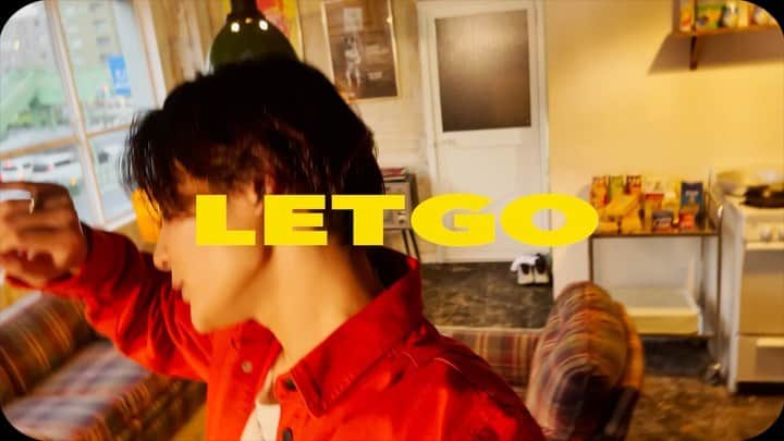 NOA（ノア）のインスタグラム：「LET GOミュージックビデオティザーを公開！ LET GO feat. JEON WOONG (AB6IX)【MV TEASER】OUT NOW!  Aug 22 「LET GO feat. JEON WOONG (AB6IX)」Release  9:45PM(JST) ：YouTube LIVE 10:00PM(JST)：LET GO PV Release 10:05PM(JST)：NOA x JEON WOONG(AB6IX) on Instagram LIVE   #NOA_LETGO #AB6IX #전웅 #JEONWOONG #noana」