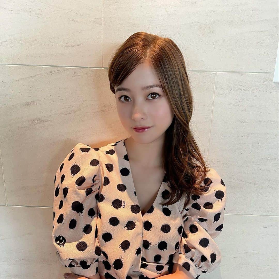 橋本環奈のインスタグラム：「こんばんは！環奈MGです。  映画「かぐや様は告らせたい」ファイナルが、本日公開しました。  本日のオフショットです。  #橋本環奈 #橋本環奈2021 #橋本環奈マネージャー #かぐや様は告らせたいファイナル」