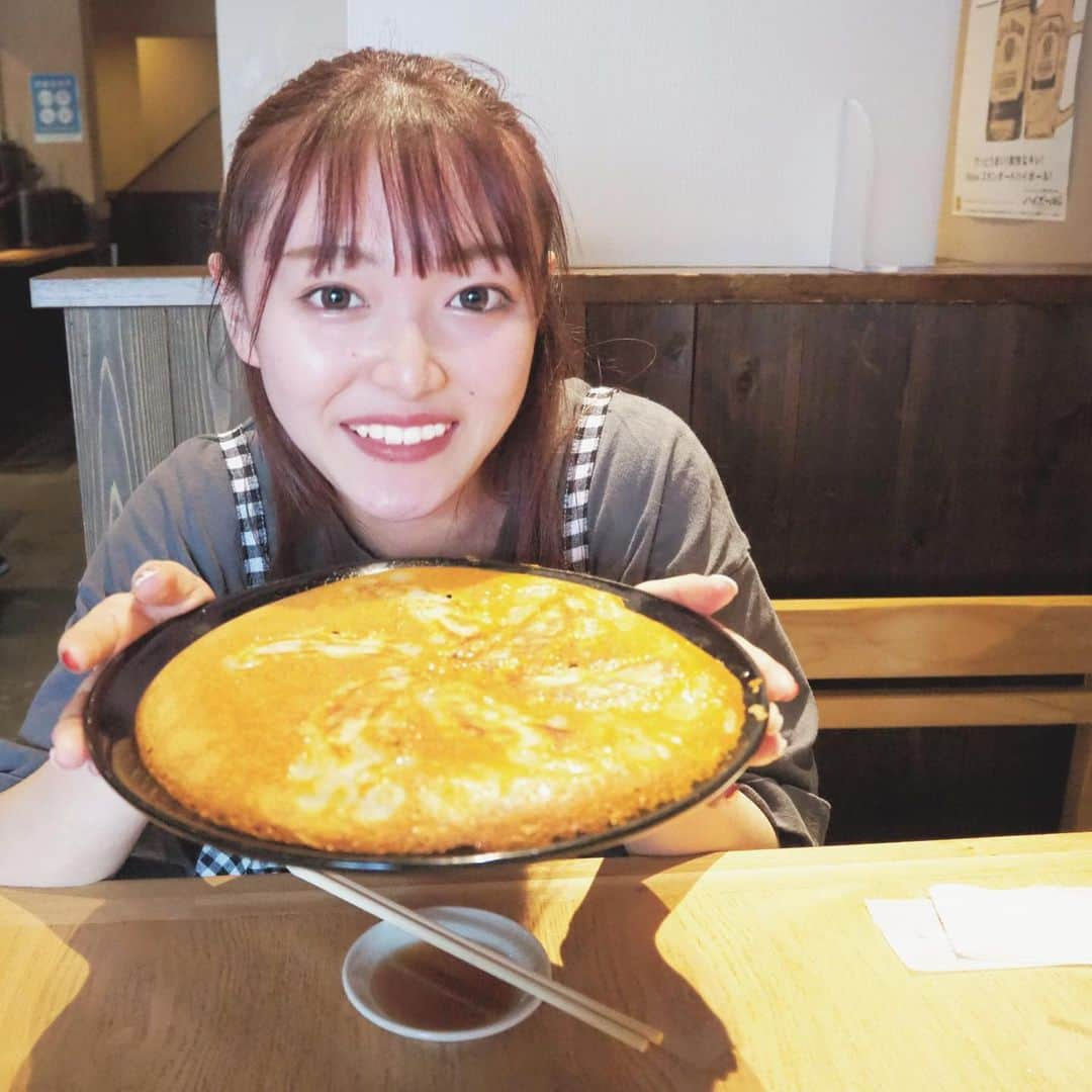 藤本りの加さんのインスタグラム写真 - (藤本りの加Instagram)「餃子しか勝たん( ˙꒳​˙ )ﾉ🥟  沢山食べれて幸せ。🤍  #栃木 #宇都宮 #餃子 #LianRouge #リアンルージュ #りあじゅ #ガールズバンド #バンド #音楽 #music #band #ライブ #キーボード #key #🎹 #rinoka #instagram #instagood #like4like #l4l #バンドグループ」9月15日 12時40分 - rinoka_lianrouge