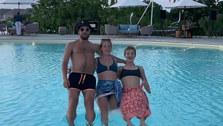 ベアトリーチェ・ヴィオのインスタグラム：「Se stiamo sognando non svegliateci… 🌊🏝 😴  • • • @baglioniresortmaldives @maagaudivecentre」