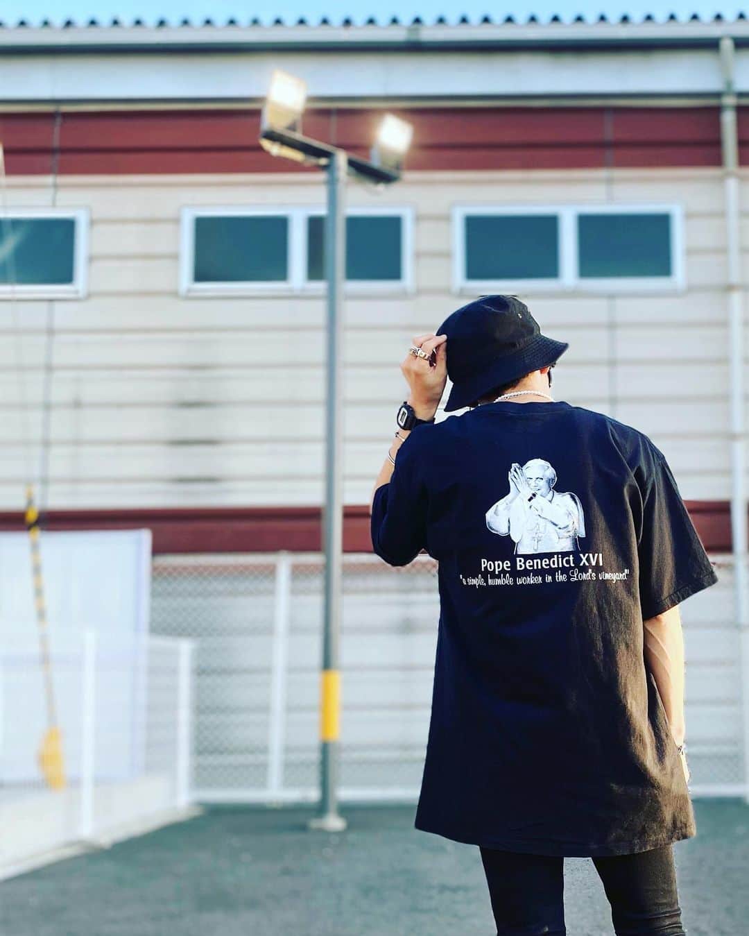 tetsuya togashiのインスタグラム：「🎱🎱🎱🎱 ローマ教皇Tee ‍ なんかジワるw ‍ #popebenedictxvi」