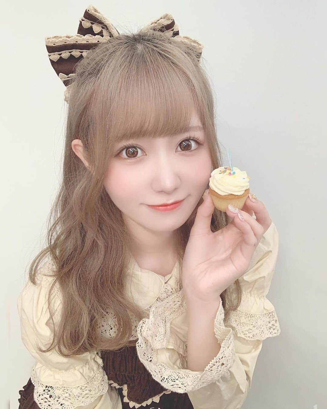 岩澤美潤さんのインスタグラム写真 - (岩澤美潤Instagram)「୨୧ 君を甘い気持ちにさせるのは僕に任せて🏹🤎 溶けてしまいそうなくらい甘い物語 私の隣は君しかだめみたい ・ ・ ・ ・ ・ #圧倒的天使」9月15日 20時49分 - miu_pdq