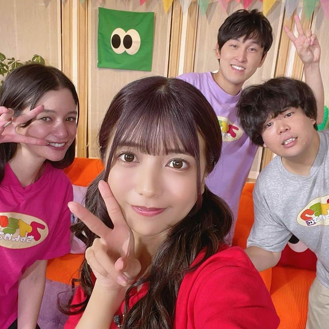 瑛茉ジャスミンのインスタグラム：「本日9/15 23:00〜  スイモクちゃんねる にゆんちゃんと共に出てます❤️  今回もすっごくすっごく楽しくて、収録中、空回ってました！😂 すっかりずっと宮下草薙さんのファンです😍  番組最後にお知らせがあります！ 絶対見てください！」