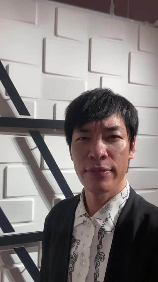 のインスタグラム：「9/17より開催される#ホテルカワシマ。 謎だらけのこの体験型展覧会の様子を支配人川島自らが体験しております。 ぜひ楽しんでご覧ください！」