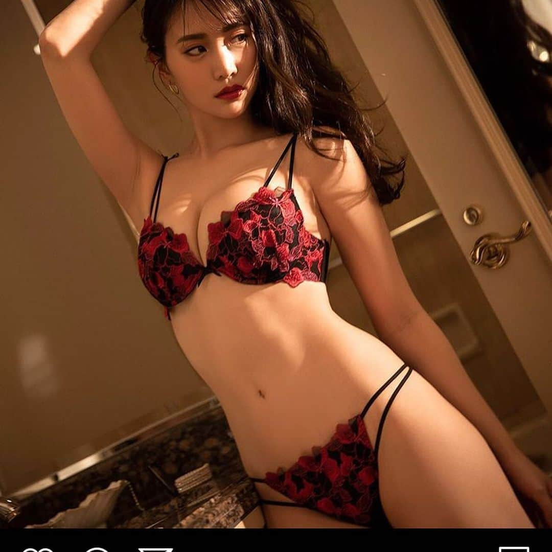 魅惑女性さんのインスタグラム写真 - (魅惑女性Instagram)「永尾まりや #セクシー  #被写体モデル #セクシーショット  #フリーモデル #美尻 #モデル #水着 #ギャル #ポートレート女子 #谷間 #コスプレイヤー  #asian #Japanese #girl #cute #chick」9月16日 15時26分 - beauty__jpn__