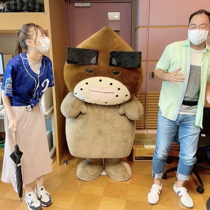 のインスタグラム：「この後16:00〜木曜ドラ魂代打です⚾️ CBCラジオ「ドラ魂キング」  お便りテーマは「苦手克服法」  ✅宛先 https://hicbc.com/radio/dradama-king/  ✅radiko http://radiko.jp/share/?t=20210910160000&sid=CBC   #cbc #プロ野球 #ドラ魂キング #中日ドラゴンズ #CBCラジオ #アナウンサー #動画 #ラジオ #おうちでラジオ #野球 #おうち時間 #野球女子 #ドラゴンズ女子 #ステッカー #radiko #radio #苦手克服法 #ラジオ番組 #baseball #プロ野球好きな人と繋がりたい #生放送 #dragons」
