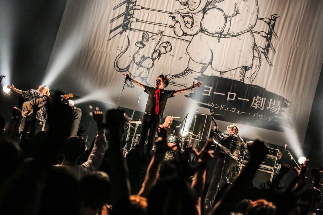 MAH さんのインスタグラム写真 - (MAH Instagram)「ハルカミライ 「ヨーロー劇場2021 - パウンド・フォー・パウンド -」at Zepp Osaka Bayside  #SiM  📸 @kouhey0622」9月16日 19時52分 - mahfromsim