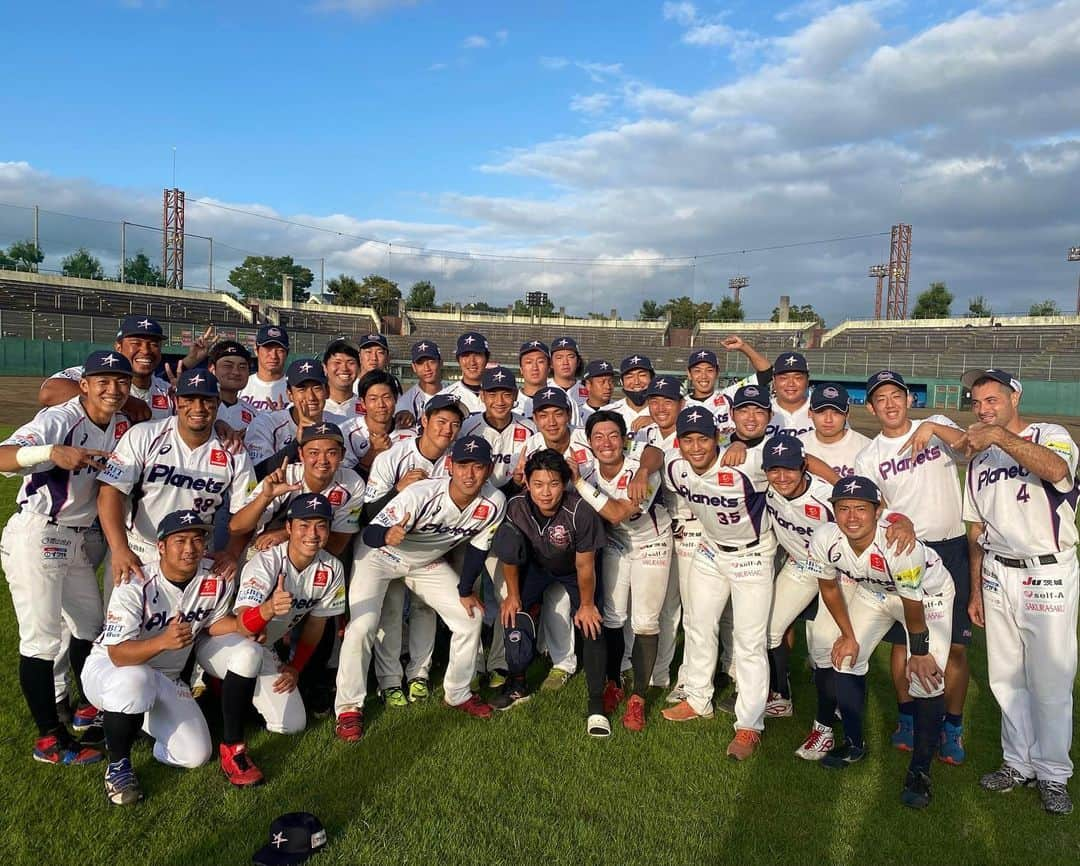 坂田将人のインスタグラム：「BCL2021全日程終了しました‼︎ 44試合、防御率2.91 たくさんの応援ありがとうございました🙇🏻‍♂️  #茨城アストロプラネッツ #bcリーグ #坂田将人」