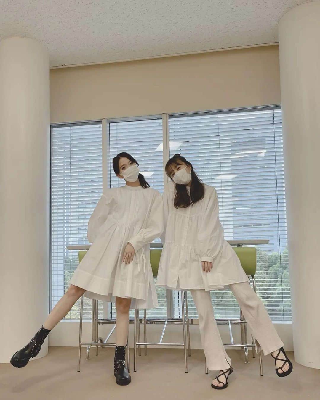 百田夏菜子さんのインスタグラム写真 - (百田夏菜子Instagram)「双子コーデみたいだった🤍 ・ #私服 #ももたまい #💛❤️」9月17日 19時50分 - kanakomomota_official