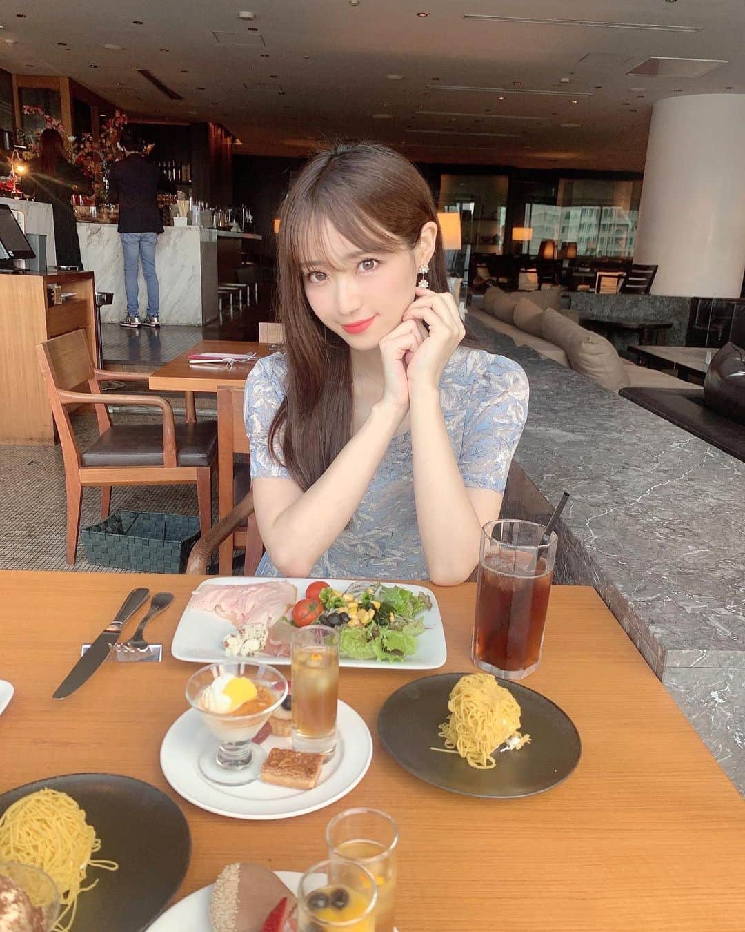小越しほみのインスタグラム
