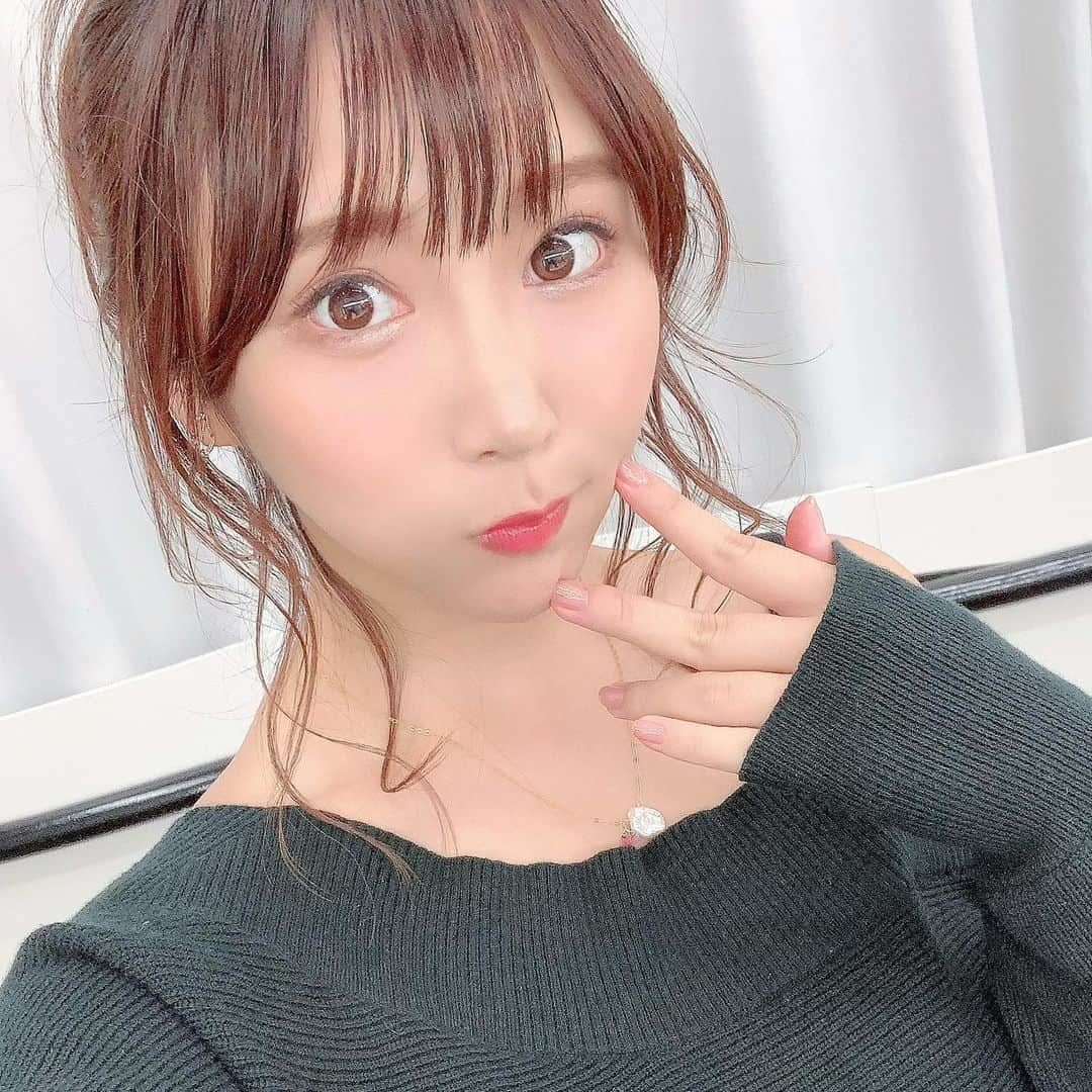 日向葵衣さんのインスタグラム写真 - (日向葵衣Instagram)「撮影終わりました！ 私服はみどりのワンピース😙💋   今夜19:00に嬉しい告知があります✨   #癒し系 #グラビア #タレント #グラドル #女優 #モデル #天使の声 #YouTube #japanese #model #pinupgirl #talent #instaphoto #followme #instalove #自作PC女子 #portrait #ゲーム女子 #アニメ好き #anime  #じどり」9月17日 17時14分 - aoi_hnta