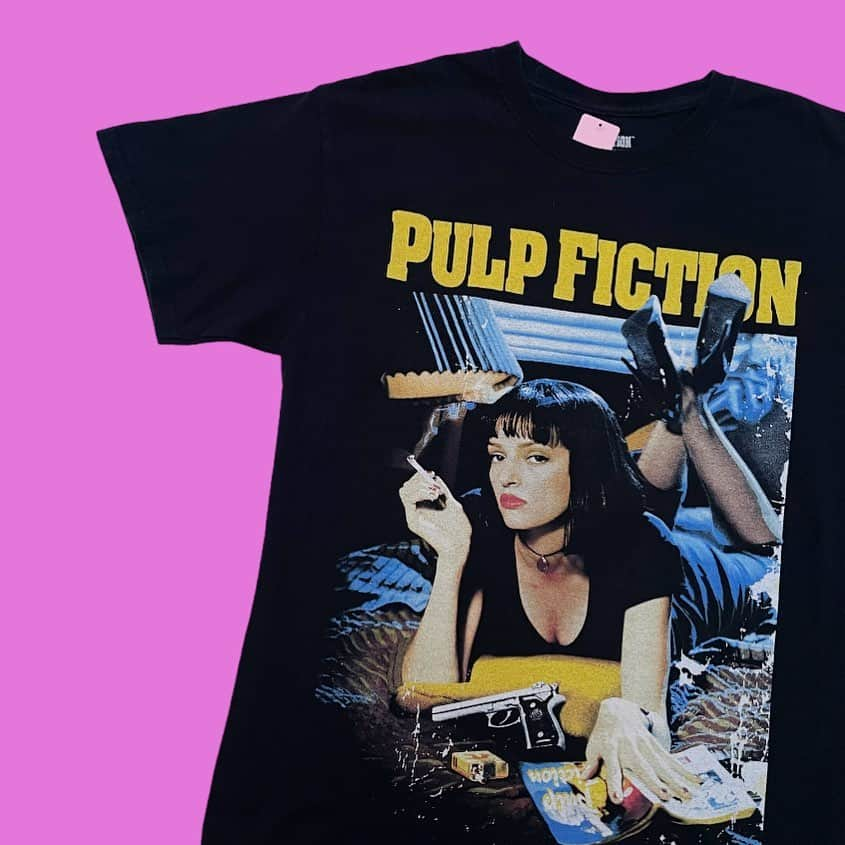 おもちゃやSPIRALさんのインスタグラム写真 - (おもちゃやSPIRALInstagram)「PULP FICTION Tee入荷しました！  M.XL  5000yen +tax」9月17日 17時41分 - spiral_toy