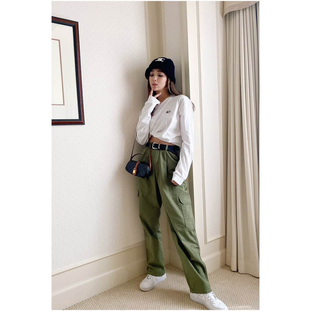 藤田ニコル（にこるん）さんのインスタグラム写真 - (藤田ニコル（にこるん）Instagram)「今日の私服📸👌  動きやすいね。🏁 ロンt は結ぶのが好き。」9月17日 18時49分 - 2525nicole2