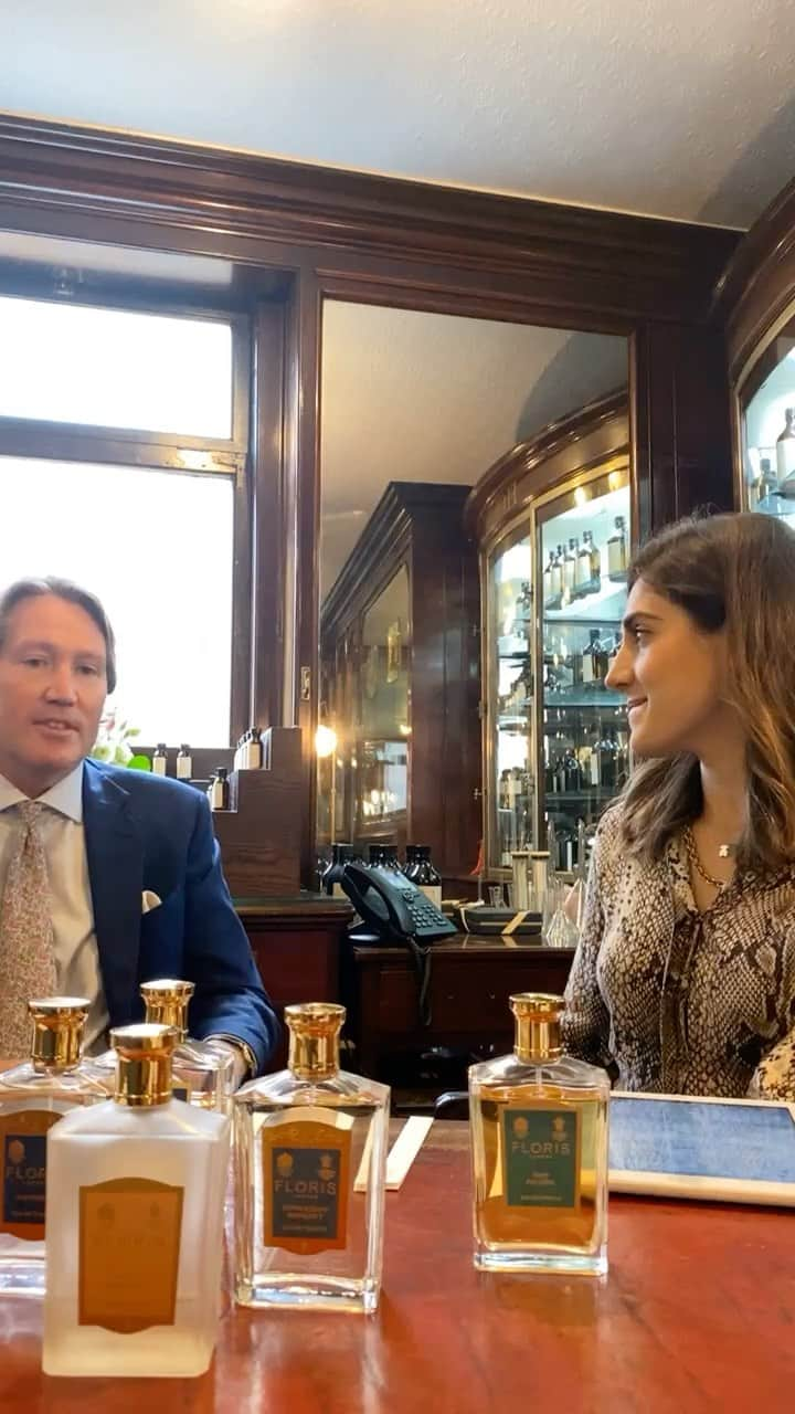 フローリスのインスタグラム：「Join Floris’s 9th generation family member and perfumery director Edward Bodenham & our perfumer Julia Casanova as they discuss how to transition your fragrance from summer to autumn. And also touch upon Floris’s bespoke services.」